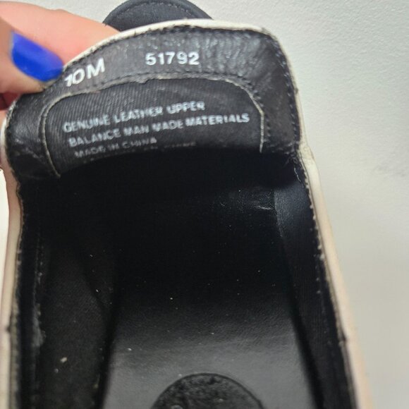 3 For 35 🙌🌼 Genuine Leather Hush Puppies Slip-On Loafer Heels – Black & White - Picture 6 of 7